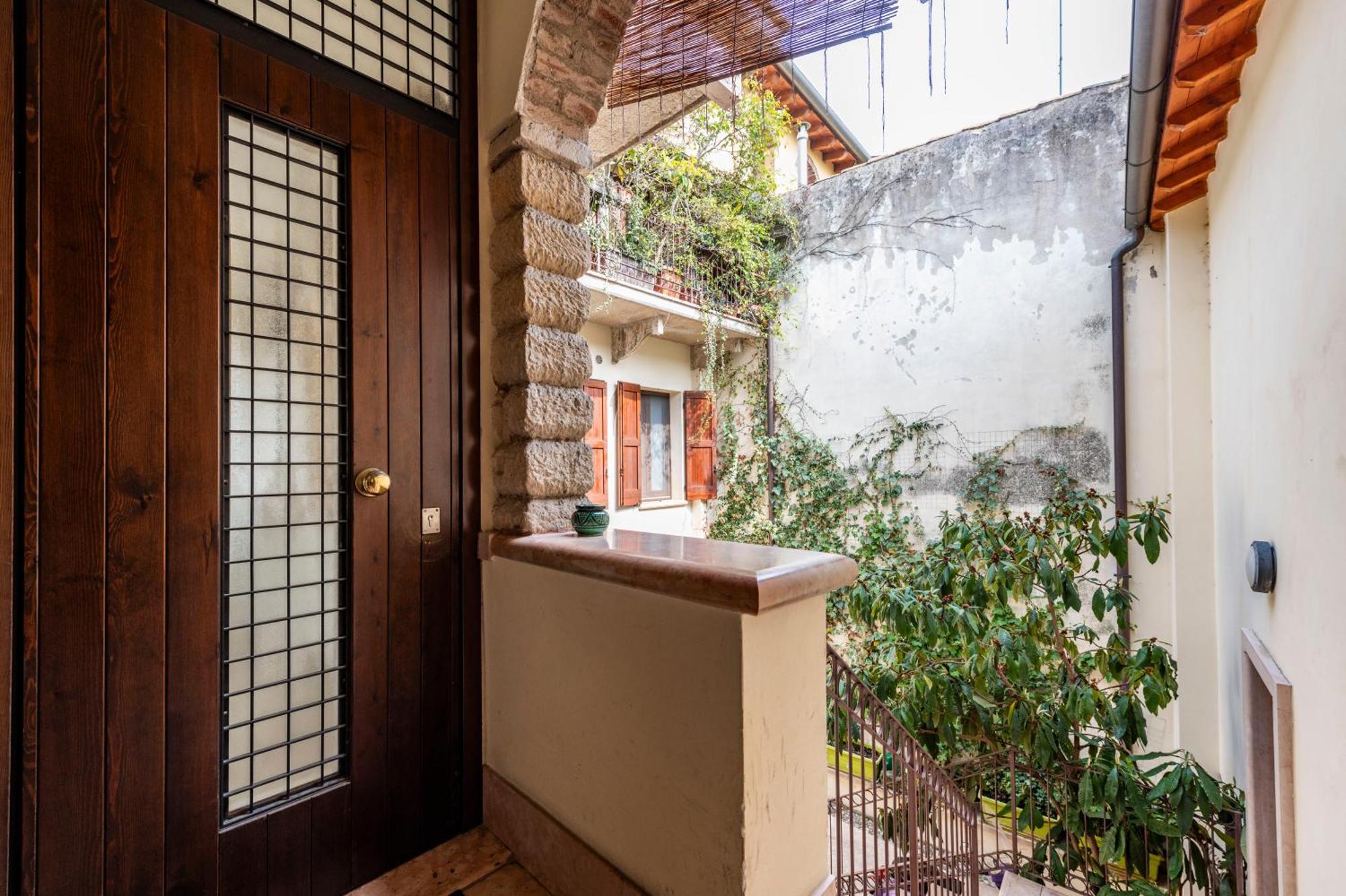 Mirko Apartment Verona Exterior photo